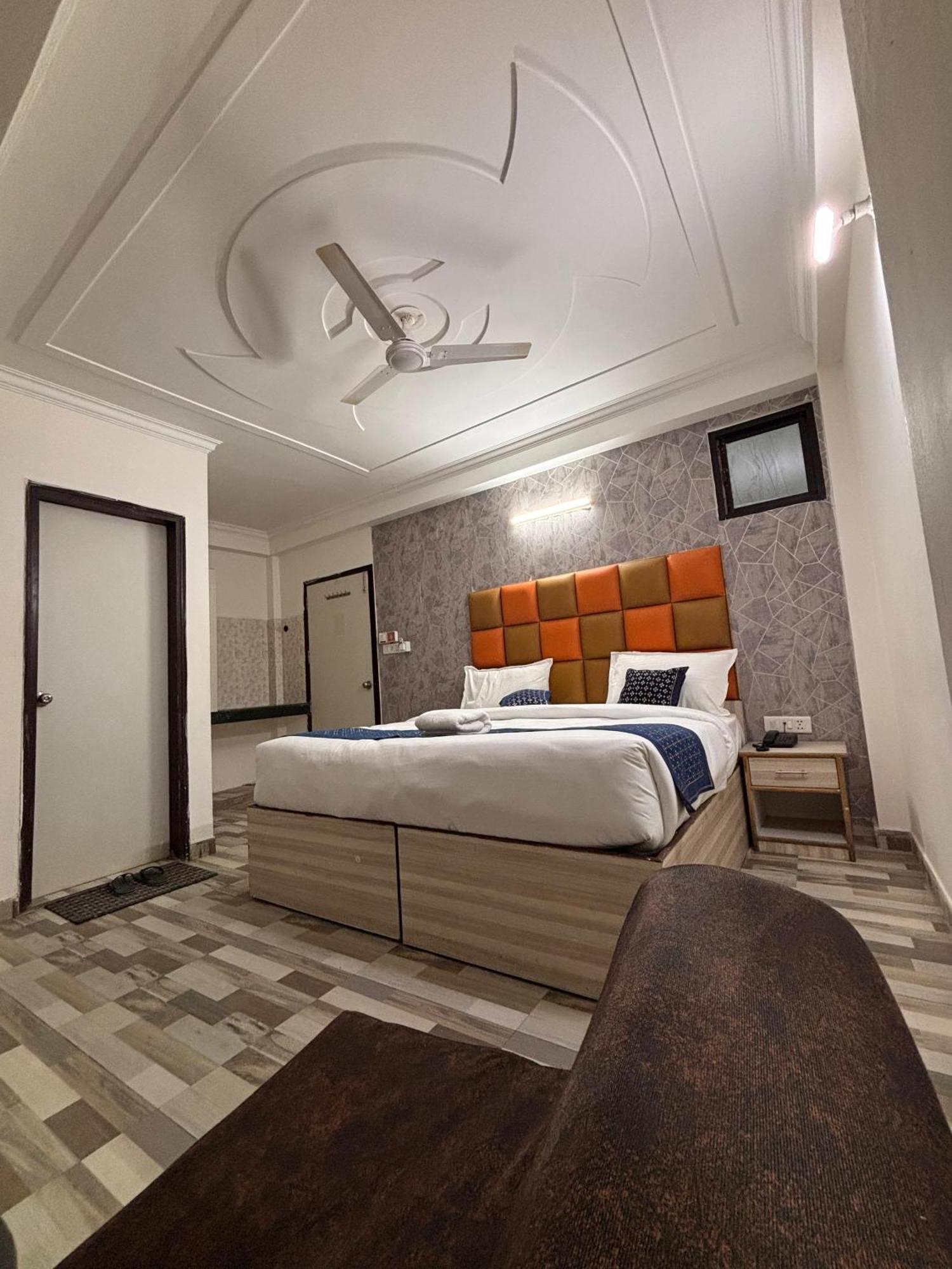 Clink Airport Stay -New Delhi Exterior photo